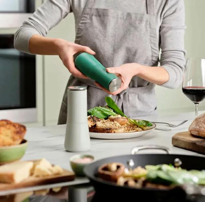 Набор мельниц для соли и перца SALT AND PEPPER POT T-2 2в1 - фото 2 Набор мельниц для соли и перца SALT AND PEPPER POT T-2 2в1 - фото 2