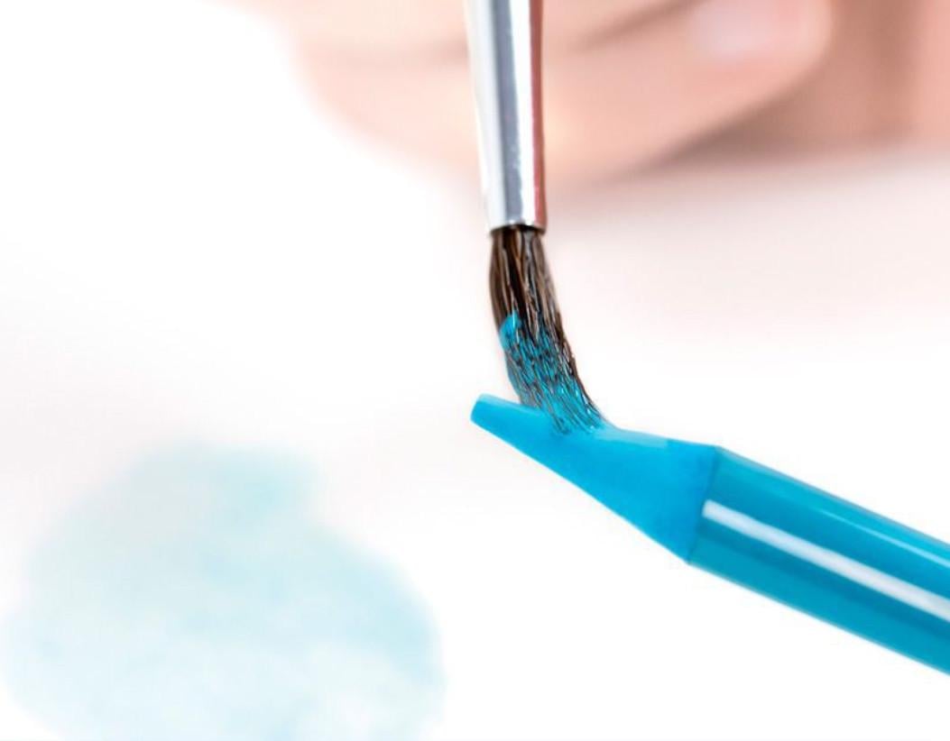 Набір кольорових акварельних олівців MILAN 12 шт. та пензлик коза №6 - фото 4