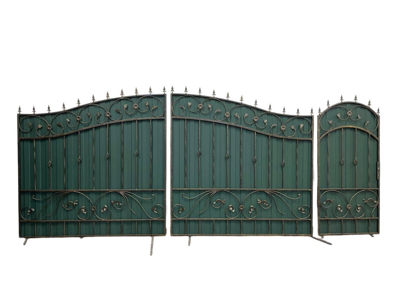 Ворота ковані з хвірткою та профнастилом 3400х2000 мм (А-0216)