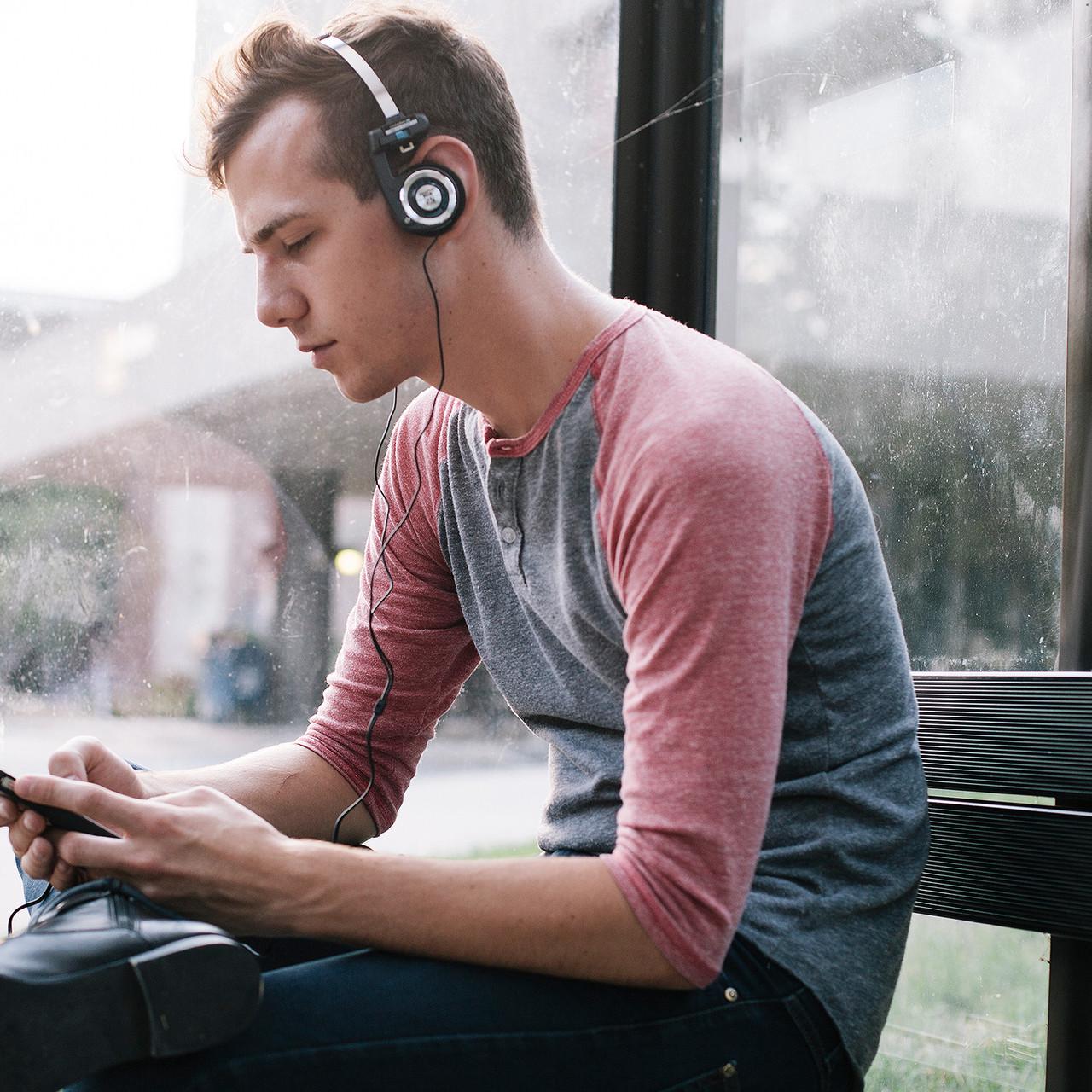 Навушники провідні накладні Koss Porta Pro Classic Collapsible Чорний/Нержавіюча сталь (192485.101) - фото 6 Навушники провідні накладні Koss Porta Pro Classic Collapsible Чорний/Нержавіюча сталь (192485.101) - фото 6