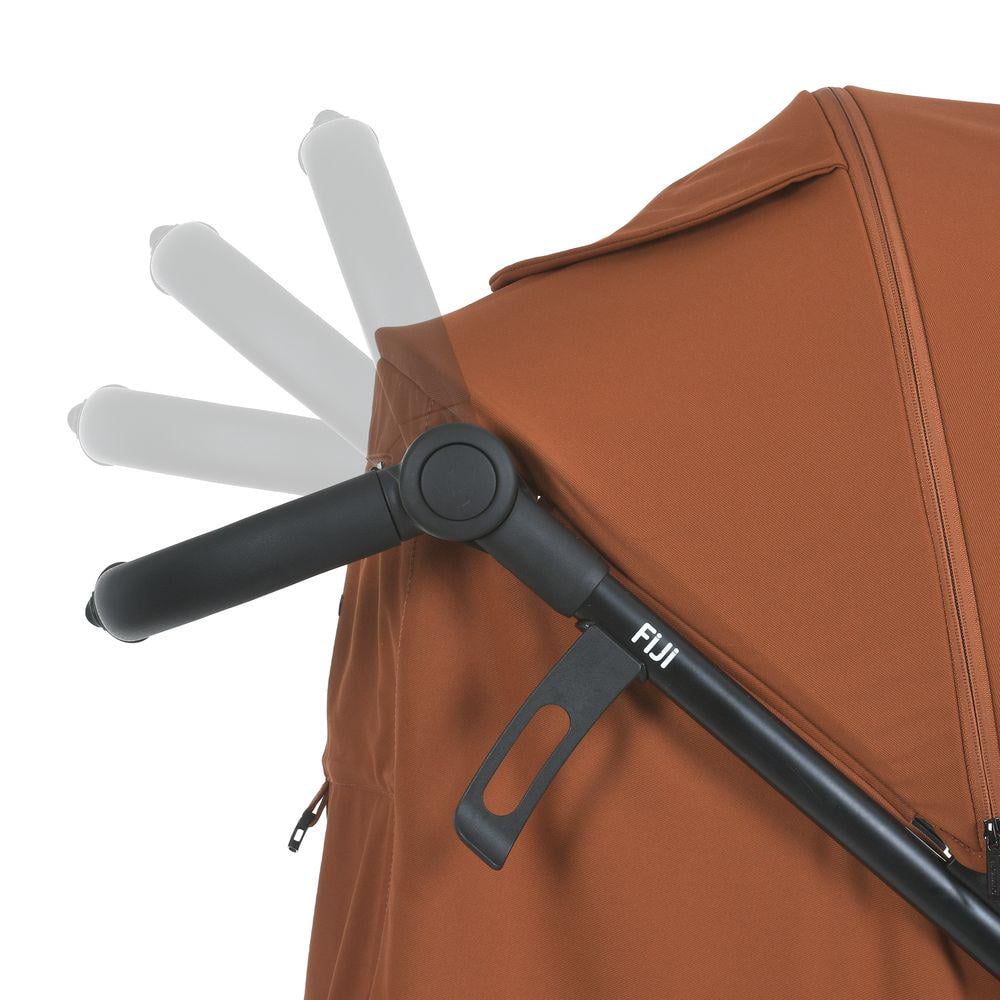 Коляска детская El Camino FIJI Ginger Orange прогулочная с москитной сеткой и чехлом на Оранжевый (ME 1113-2) - фото 3 Коляска детская El Camino FIJI Ginger Orange прогулочная с москитной сеткой и чехлом на Оранжевый (ME 1113-2) - фото 3