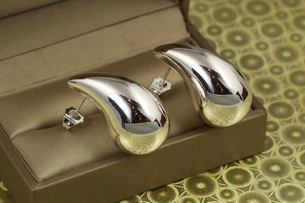 Серьги гвоздики Xuping Jewelry капля Perfect Gloss 3 см Серебристый (26498809)