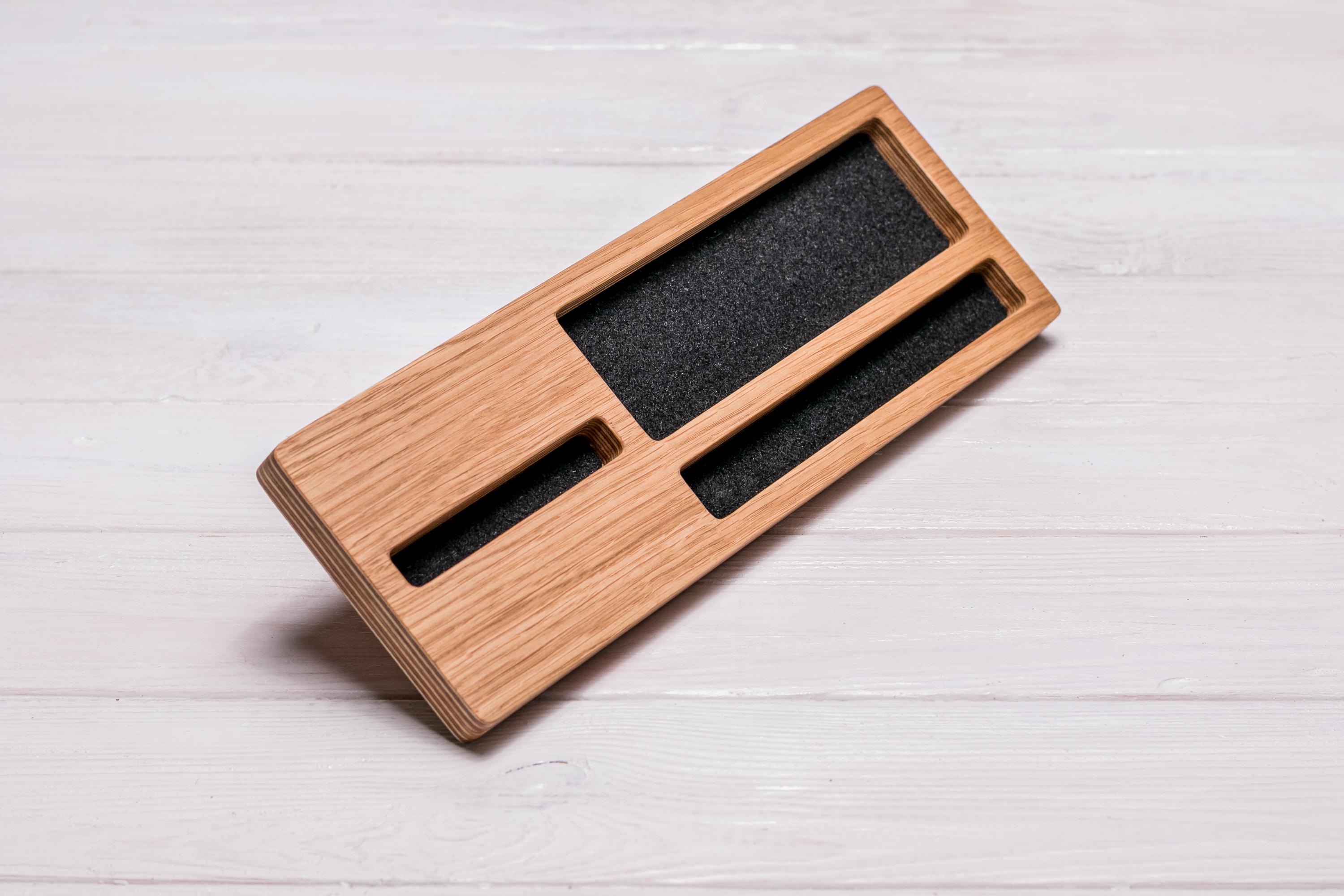 Органайзер настольный EcoWalnut для смартфона iStation (AW-3)