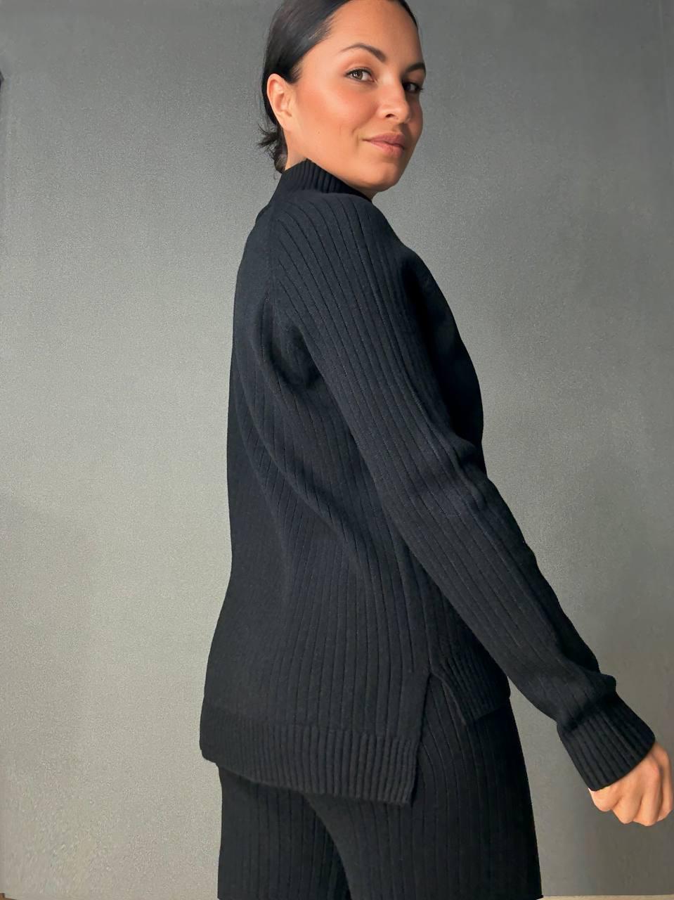 Костюм женский ACCORDDREAM 8703-28108 свитер с брюками в рубчик вязаный OS Черный (2959) - фото 7 Костюм женский ACCORDDREAM 8703-28108 свитер с брюками в рубчик вязаный OS Черный (2959) - фото 7