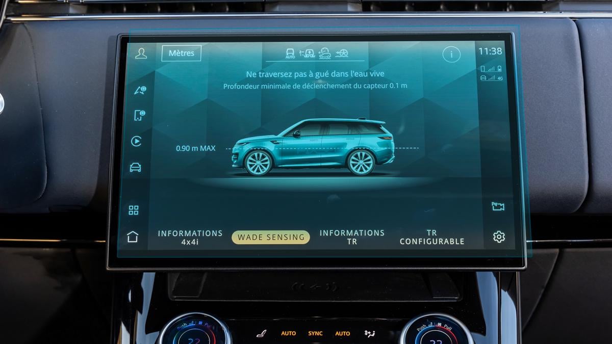 Защитное стекло Pixsel гибридное матовое на монитор Land Rover RANGE ROVER SPORT 13,8" 2022
