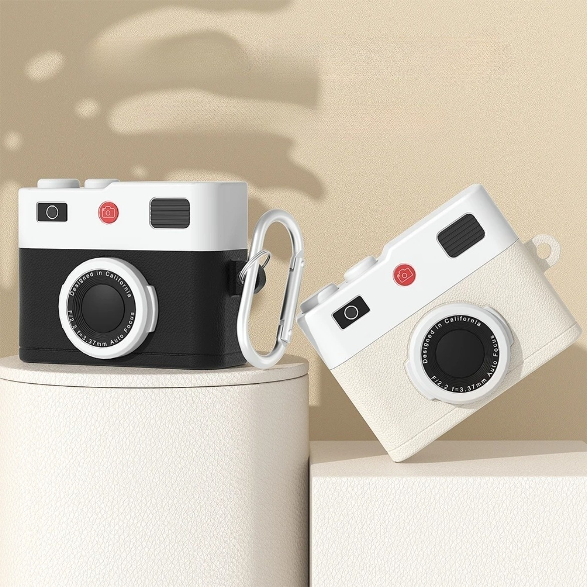 Чехол для наушников AirPods PRO 2 силиконовый с текстурой кожи с карабином Белый (2587419924) - фото 4 Чехол для наушников AirPods PRO 2 силиконовый с текстурой кожи с карабином Белый (2587419924) - фото 4