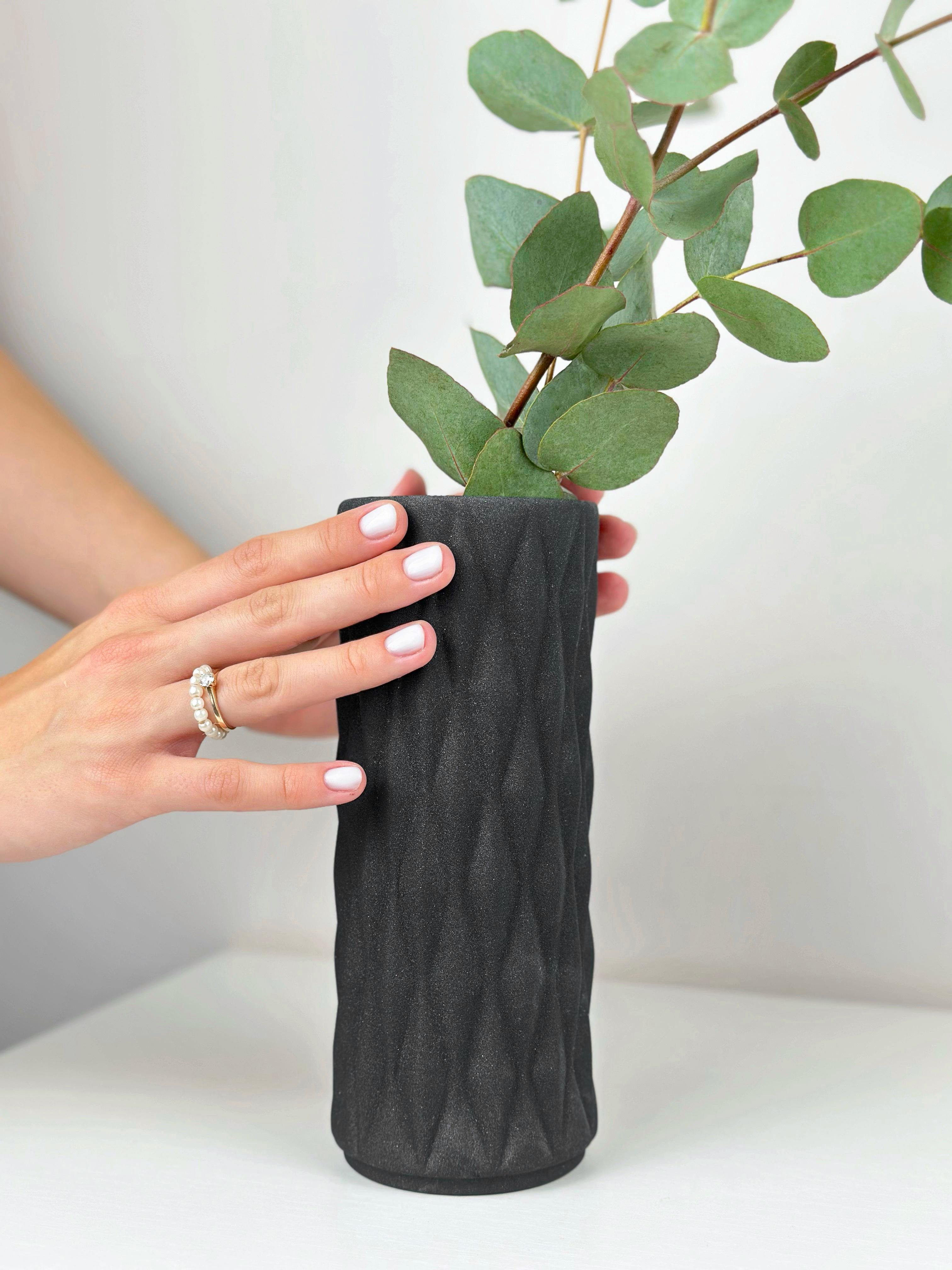 Ваза для квітів і декору глиняна керамічна Кристал 20 см Чорний (4001-15) - фото 9 Ваза для квітів і декору глиняна керамічна Кристал 20 см Чорний (4001-15) - фото 9