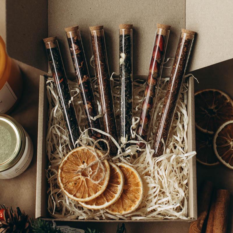 Подарунковий набір фруктового чаю (24524871) Подарунковий набір фруктового чаю (24524871)