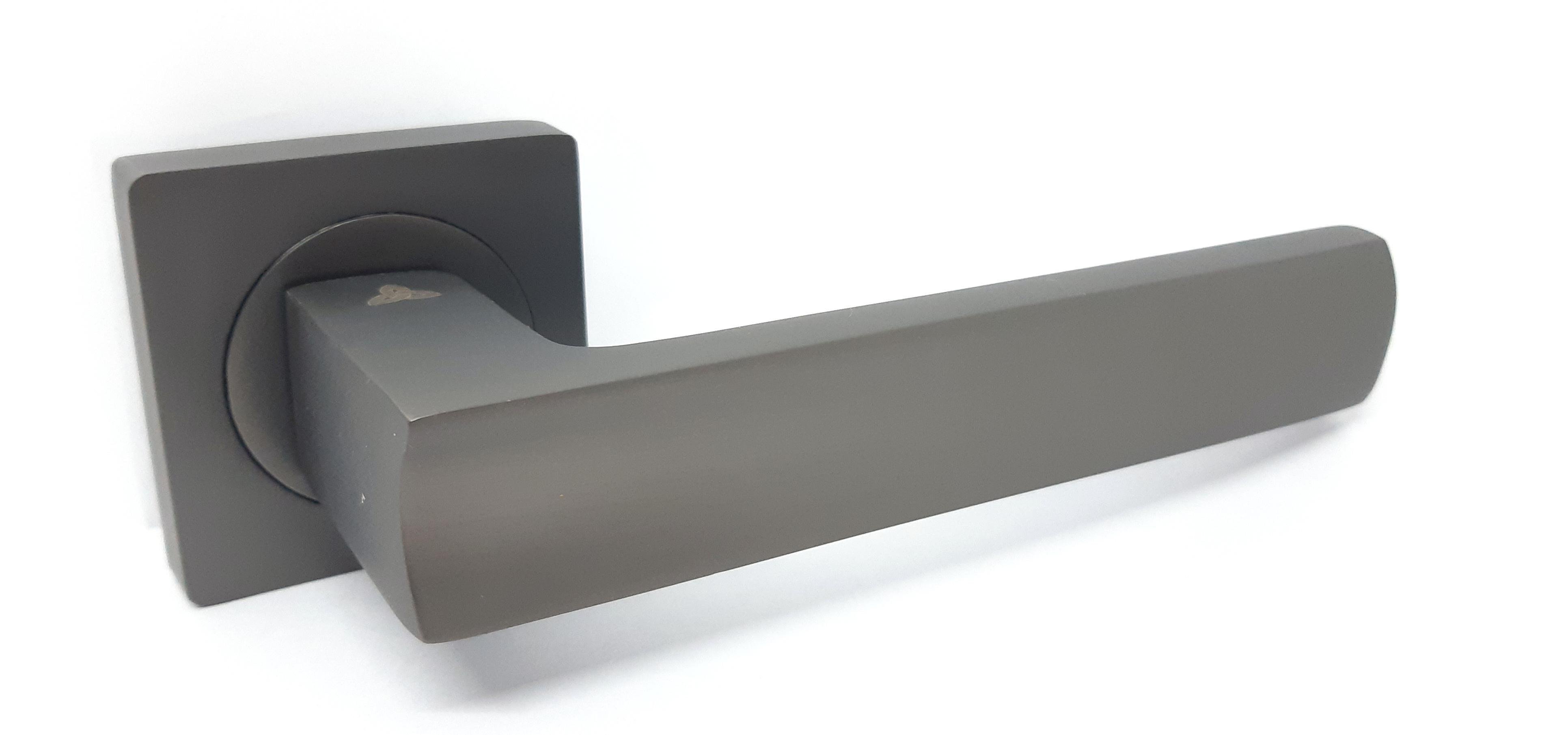 Ручка Kedr на розетке квадрат R8.144-AL Graffit - фото 1