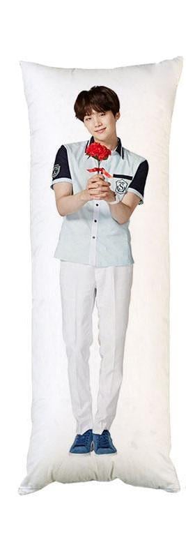 Подушка дакимакура дакимакура K-pop Шуга BTS декоративная ростовая для обнимания 40x100 см