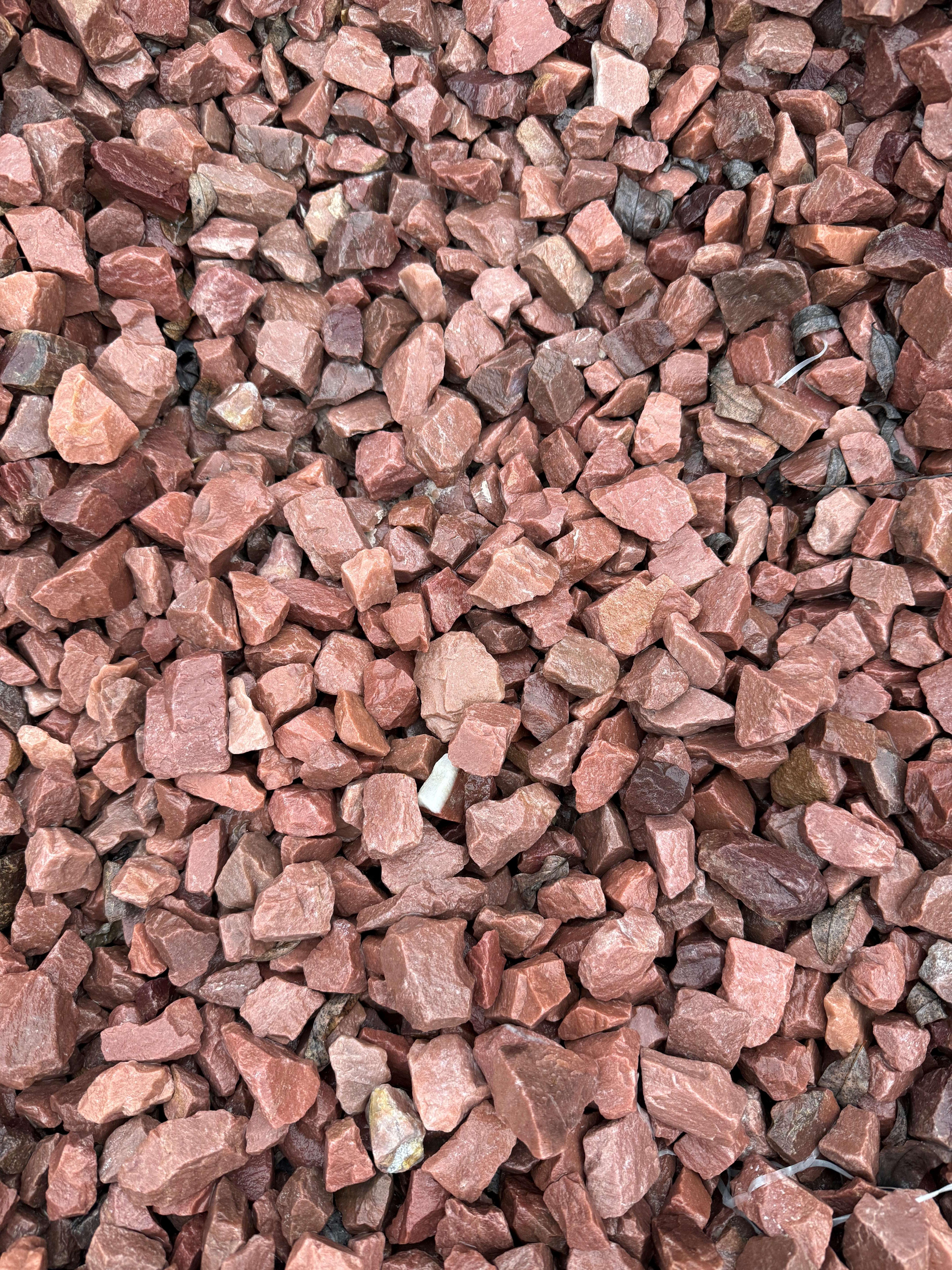Крихта кварцитова 10 кг 20-40 мм Малиновий