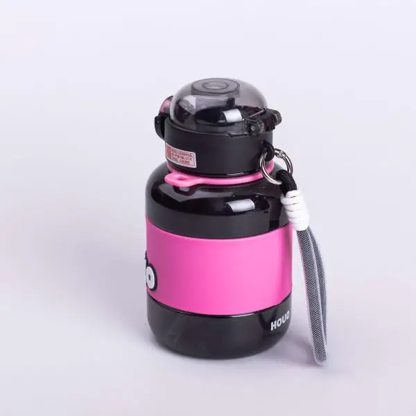 Бутылка для воды детская с трубочкой с ручкой и ремешком 680 мл Черный (6775) - фото 8 Бутылка для воды детская с трубочкой с ручкой и ремешком 680 мл Черный (6775) - фото 8