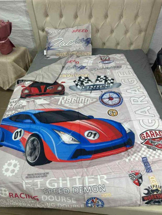 Комплект с летним одеялом Laura Grand 100% коттон - полуторный набор с наволочкой машина