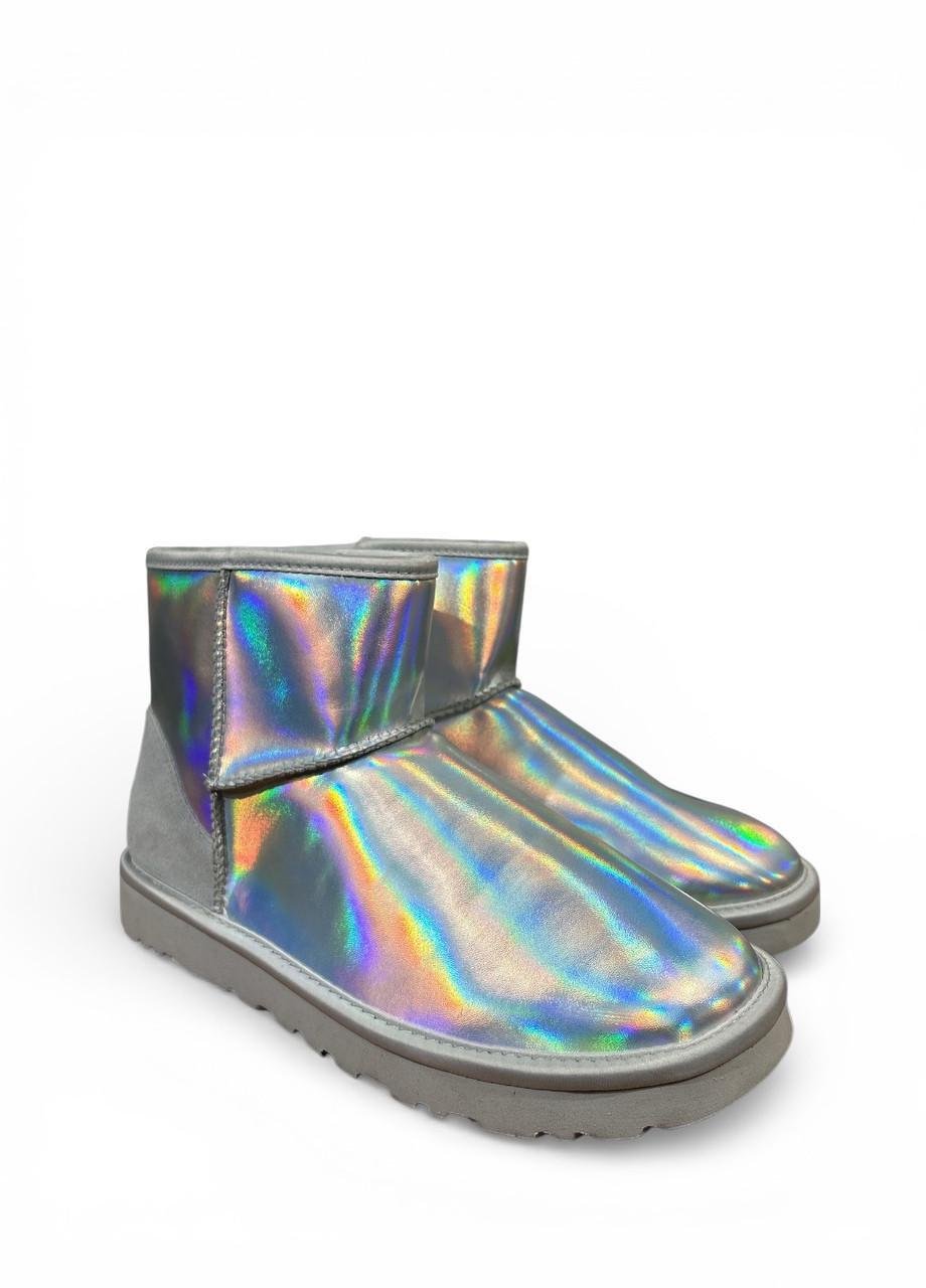 Уггі UGG Classic Mini Iridescent s/n 1153532 р. 40 US 9 26 см Срібний (2870772077)