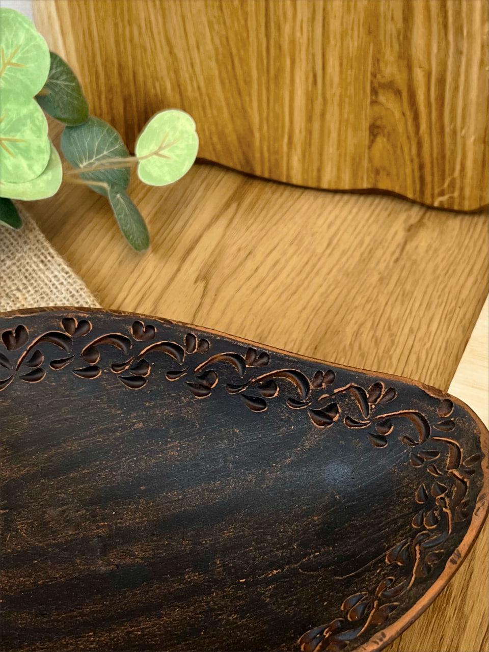 Блюдо овальное керамическое глиняное резное декор 1 л (3000-26) - фото 4 Блюдо овальное керамическое глиняное резное декор 1 л (3000-26) - фото 4