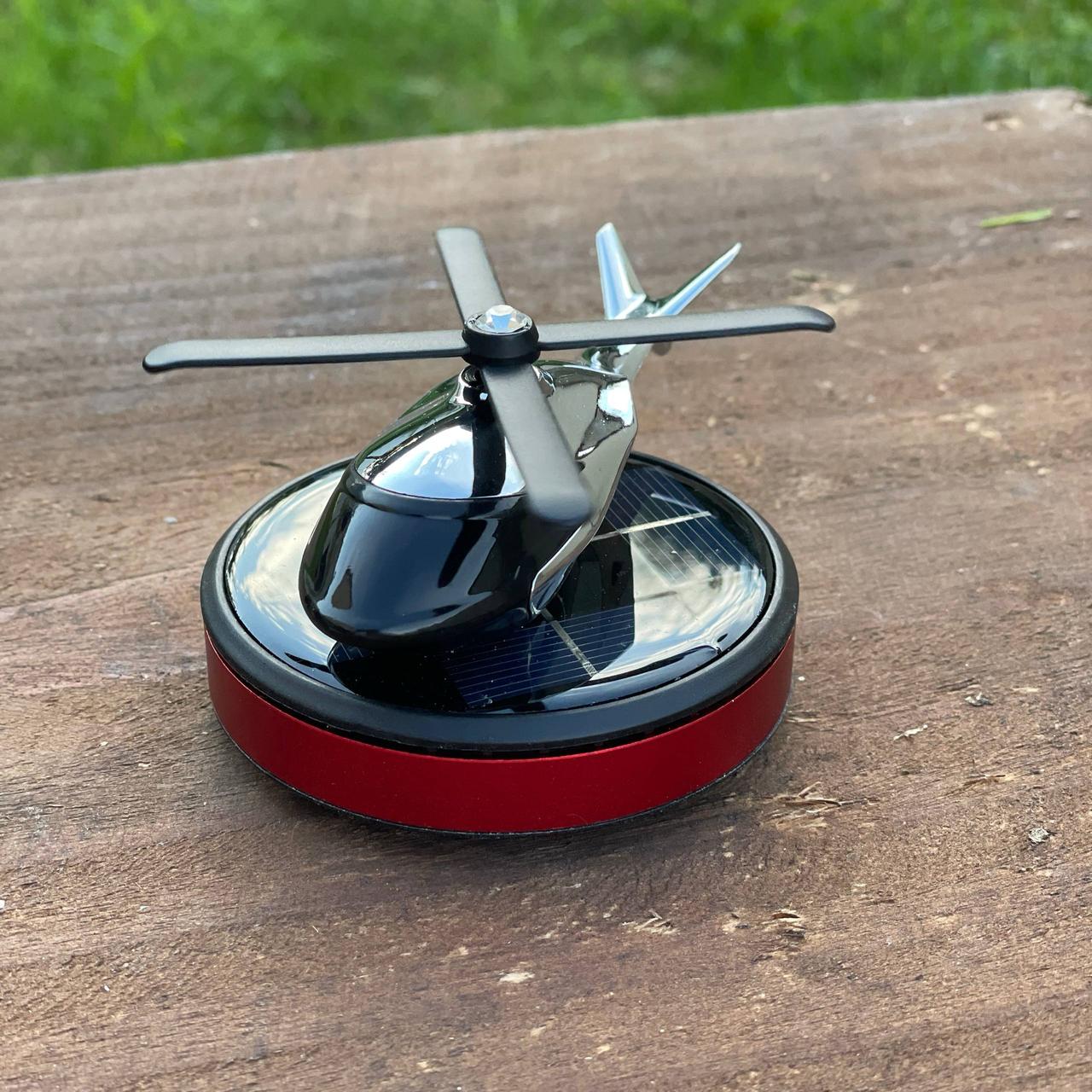 Ароматизатор для авто вертолет на приборную панель Красный