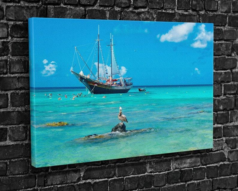 Картина для интерьера Парусник в голубом моря и пляжи 120x80 см (797)