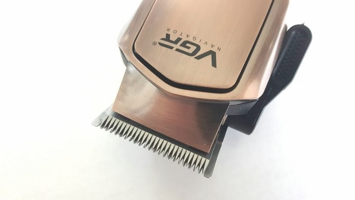 Машина для стрижки проводная VGR V-131 Pro 4 сменные насадки Коричневый (491204267) - фото 11