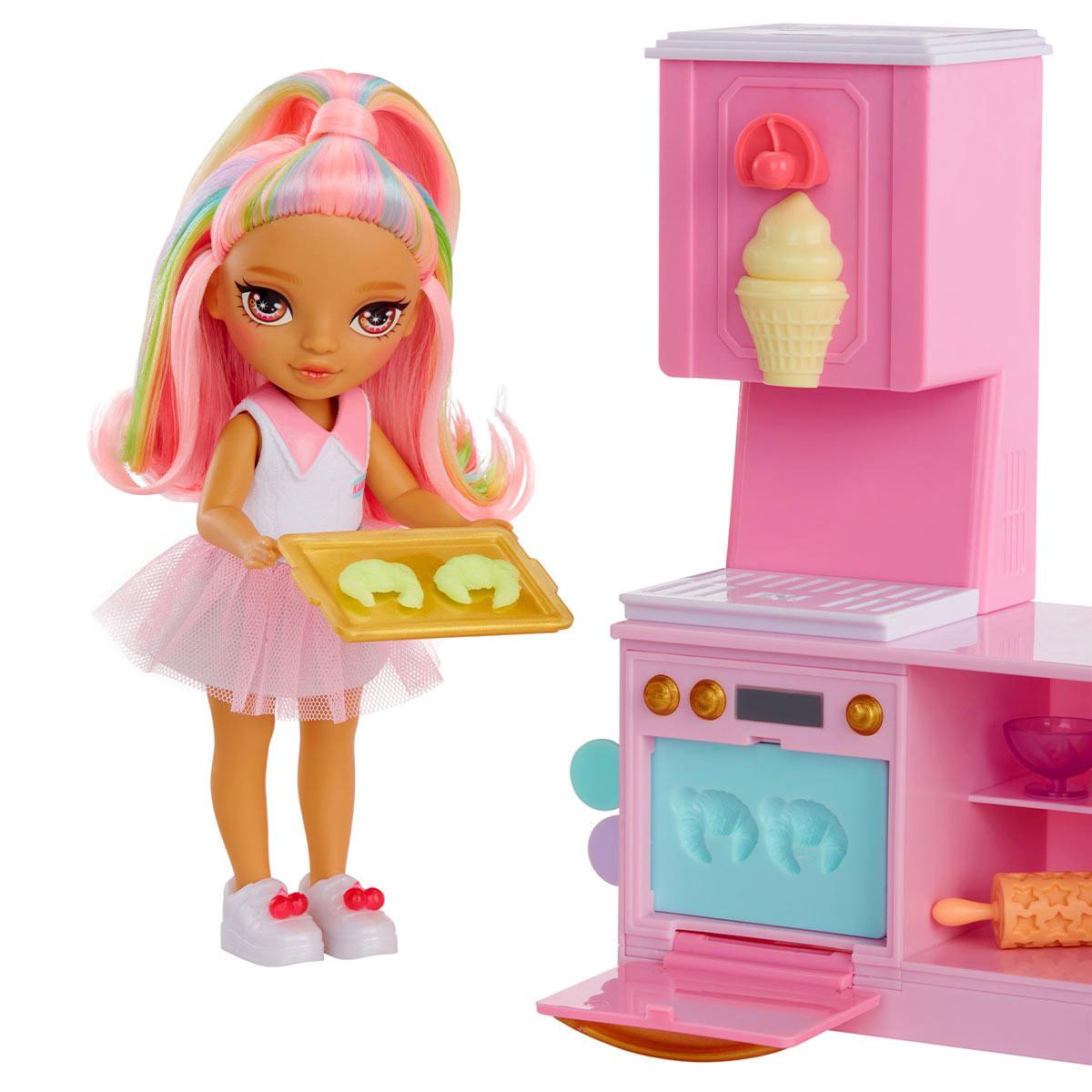 Кукла Рейнбоу Хай Магазин десертов Rainbow High Dessert Shop Kandy Hart (522058)