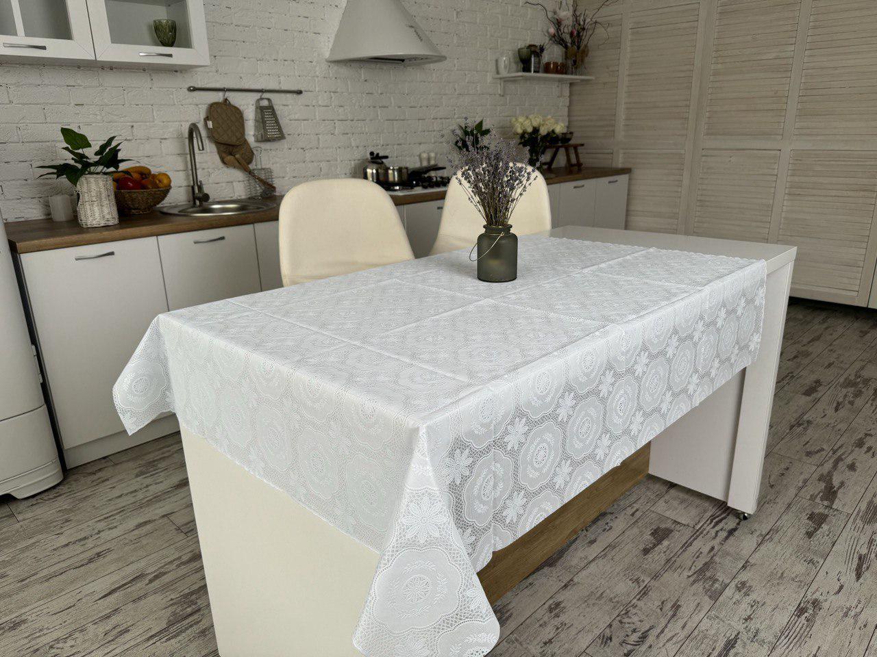 Скатерть виниловая с ажурным рисунком 140x220 см (1507-w-11)