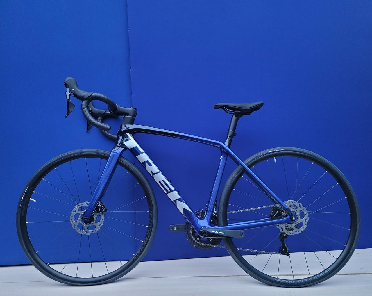 Велосипед шоссейный Trek EMONDA SL 5 disc 2023 Bleu - фото 4 Велосипед шоссейный Trek EMONDA SL 5 disc 2023 Bleu - фото 4