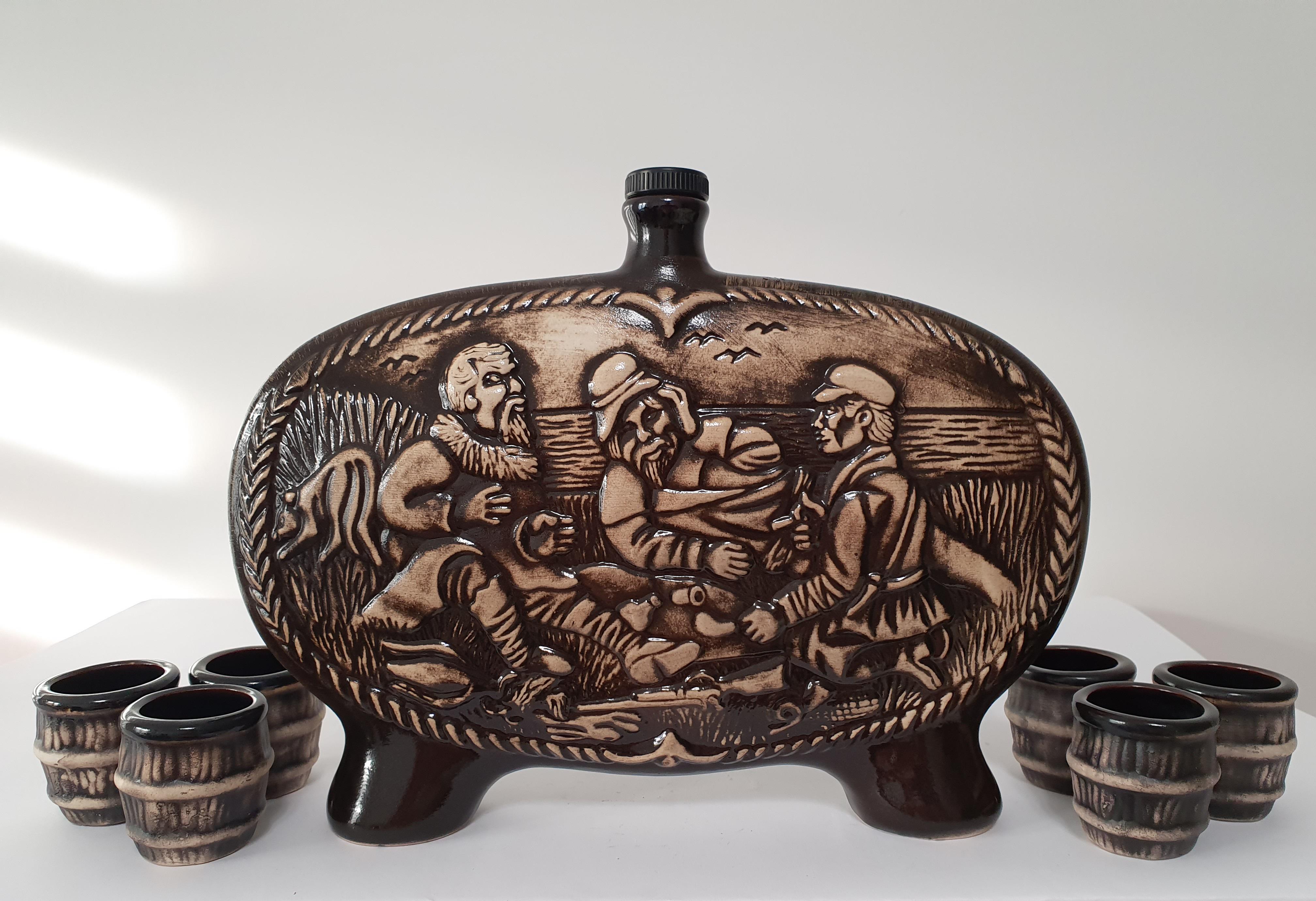 Подарочный набор для алкоголя штоф с рюмками Охотник керамика (3225)