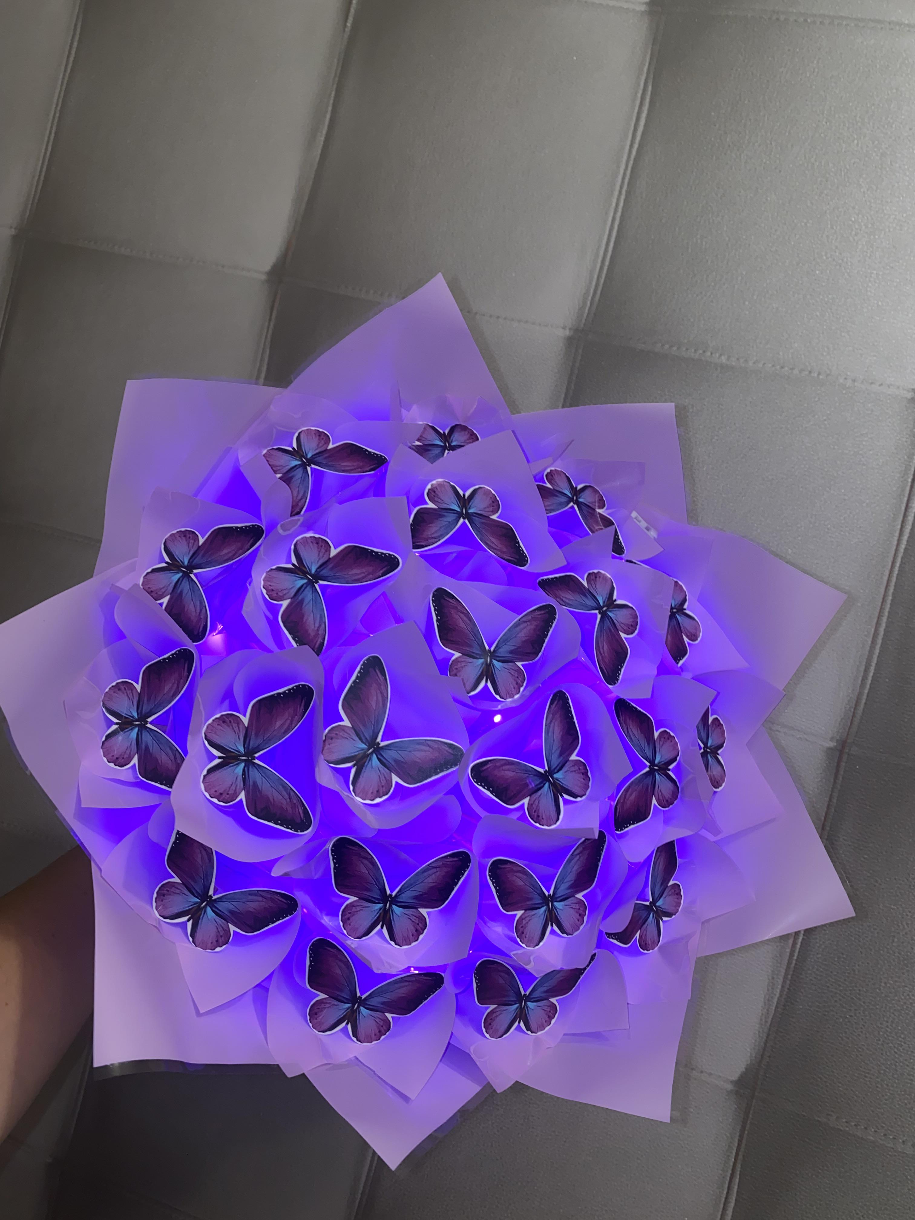 Букет из бабочек Фиолетовый с диодами на режимах (041)