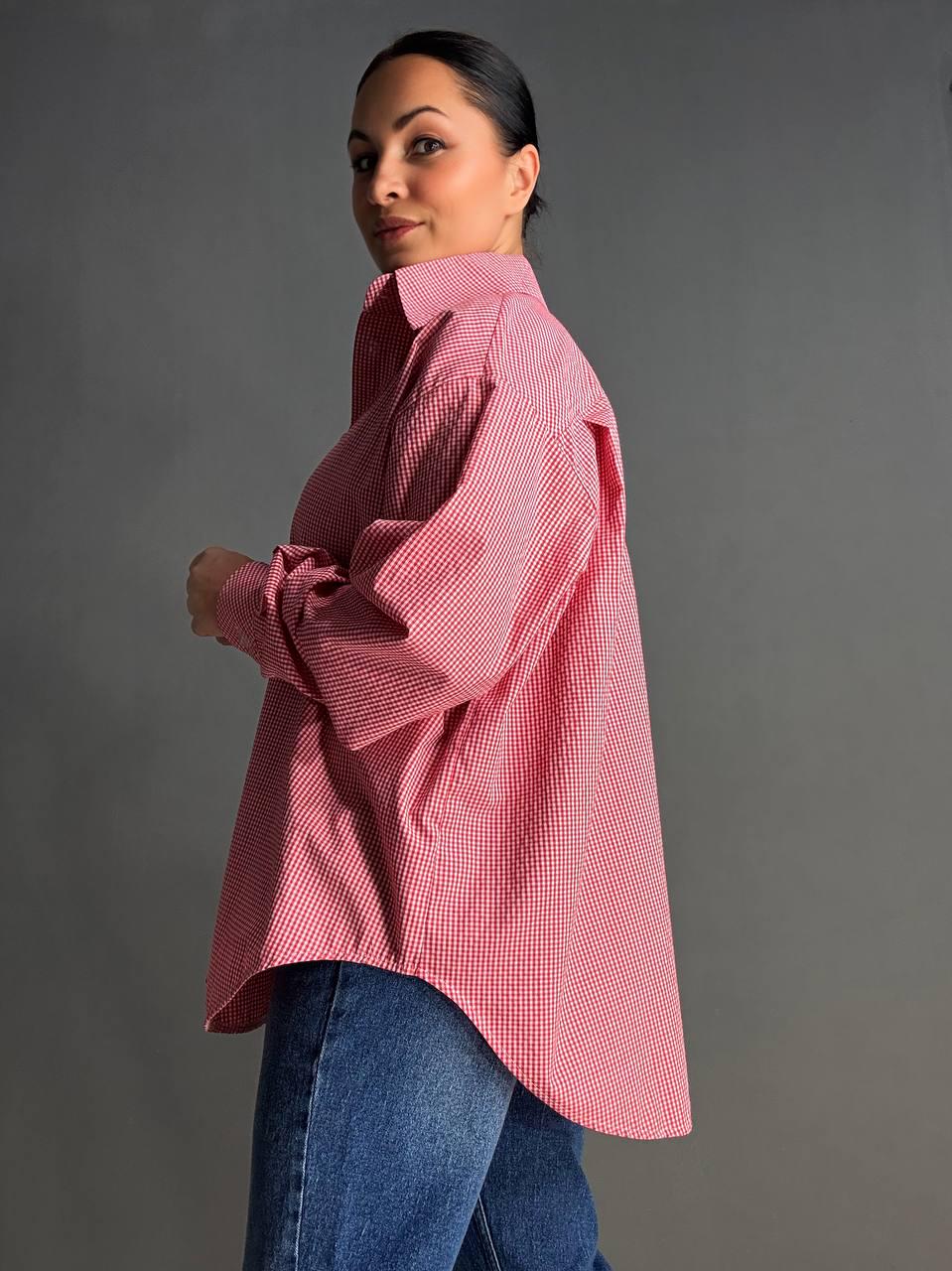 Рубашка женская Irel 2222 супер оверсайз клетчатая удлиненная OS Красный (2519) - фото 2 Рубашка женская Irel 2222 супер оверсайз клетчатая удлиненная OS Красный (2519) - фото 2
