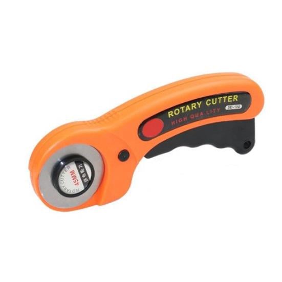 Ніж розкрійний дисковий ручний SD-100 для різання тканини шкіри паперу 45 мм Orange (439253) Ніж розкрійний дисковий ручний SD-100 для різання тканини шкіри паперу 45 мм Orange (439253)