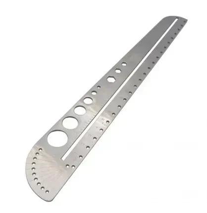 Линейка разметочная стальная многофункциональная с отверстиями 260 мм (28545799) Линейка разметочная стальная многофункциональная с отверстиями 260 мм (28545799)