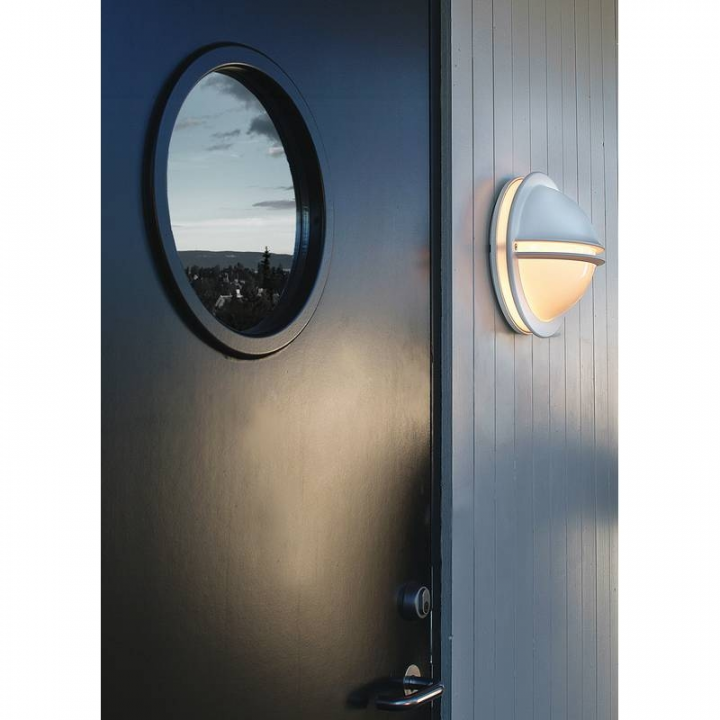 Светильник уличный настенный Norlys Berlin 611W - фото 3