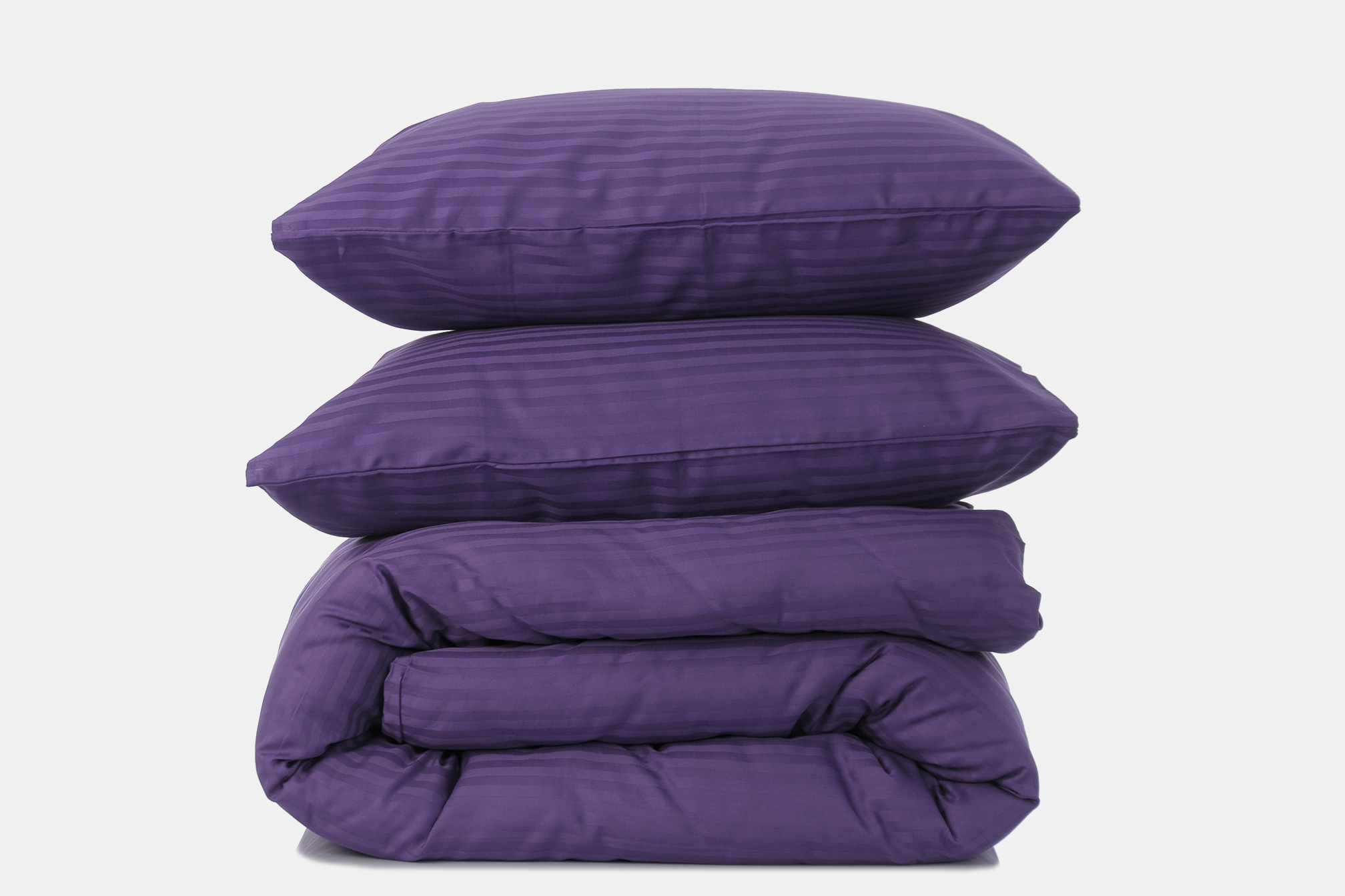 Комплект постельного белья семейный Amore violet3542 страйп-сатин Фиолетовый (KPB-As-STLux-violet3542 70x70_) - фото 1 Комплект постельного белья семейный Amore violet3542 страйп-сатин Фиолетовый (KPB-As-STLux-violet3542 70x70_) - фото 1