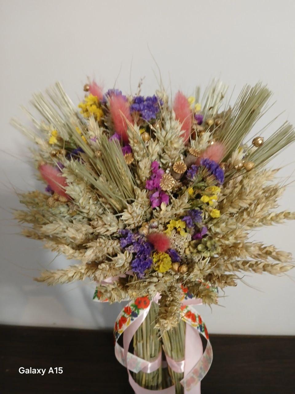 Дидух рождественский из колосья пшеницы/льна и овса на трех ножках 50-55 см с лентой вышиванкой Розовый (2822847172) - фото 4 Дидух рождественский из колосья пшеницы/льна и овса на трех ножках 50-55 см с лентой вышиванкой Розовый (2822847172) - фото 4