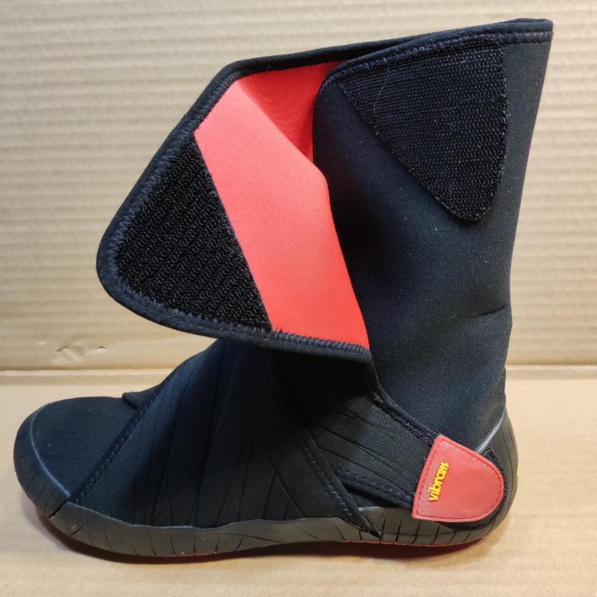 Ботинки Furoshiki Vibram средней высоты р. 40-41 Черно-красный (08100) - фото 8 Ботинки Furoshiki Vibram средней высоты р. 40-41 Черно-красный (08100) - фото 8