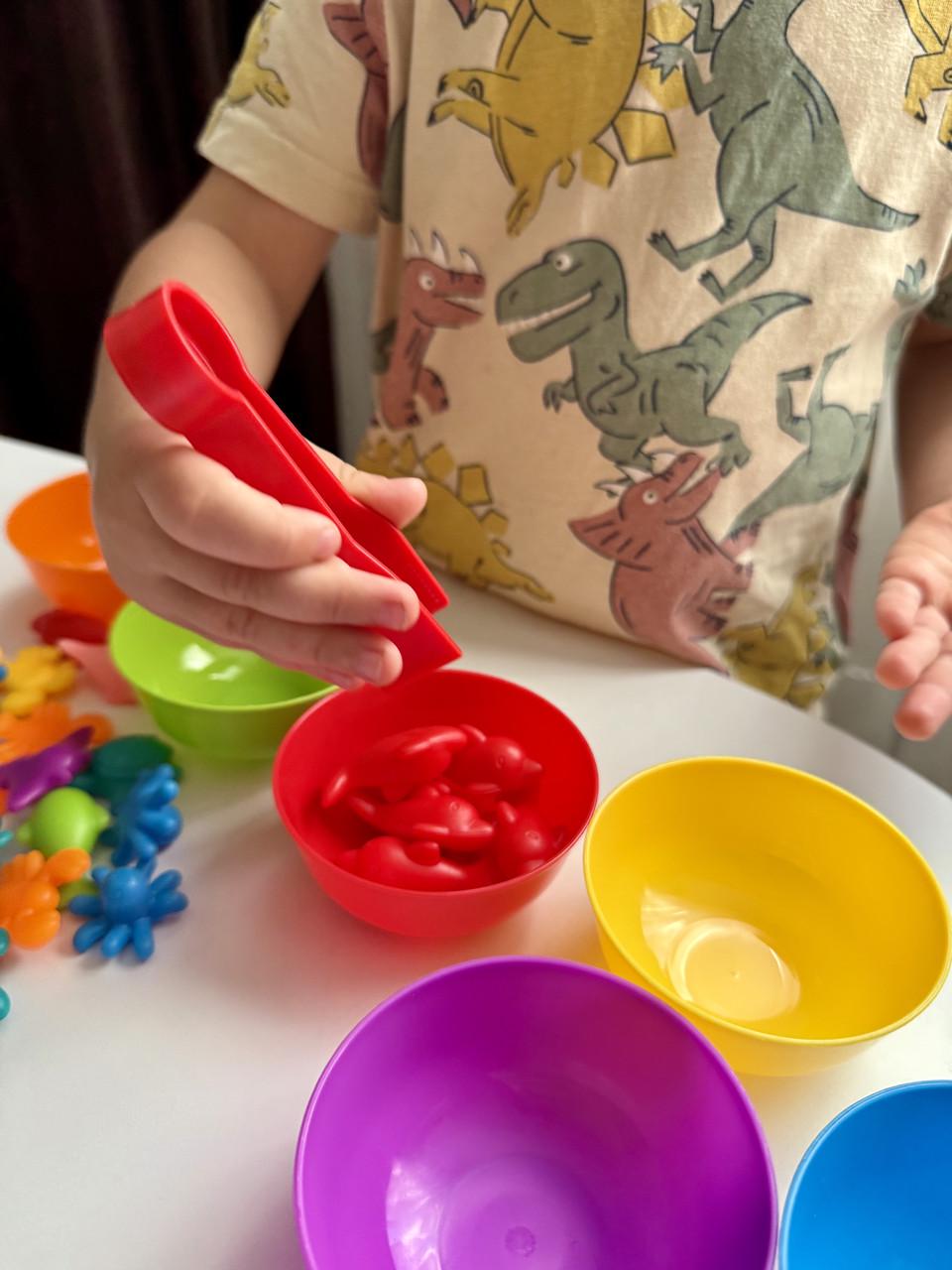 Набір для сортування 56 деталей з мисочками і пінцетом (28) - фото 4 Набір для сортування 56 деталей з мисочками і пінцетом (28) - фото 4