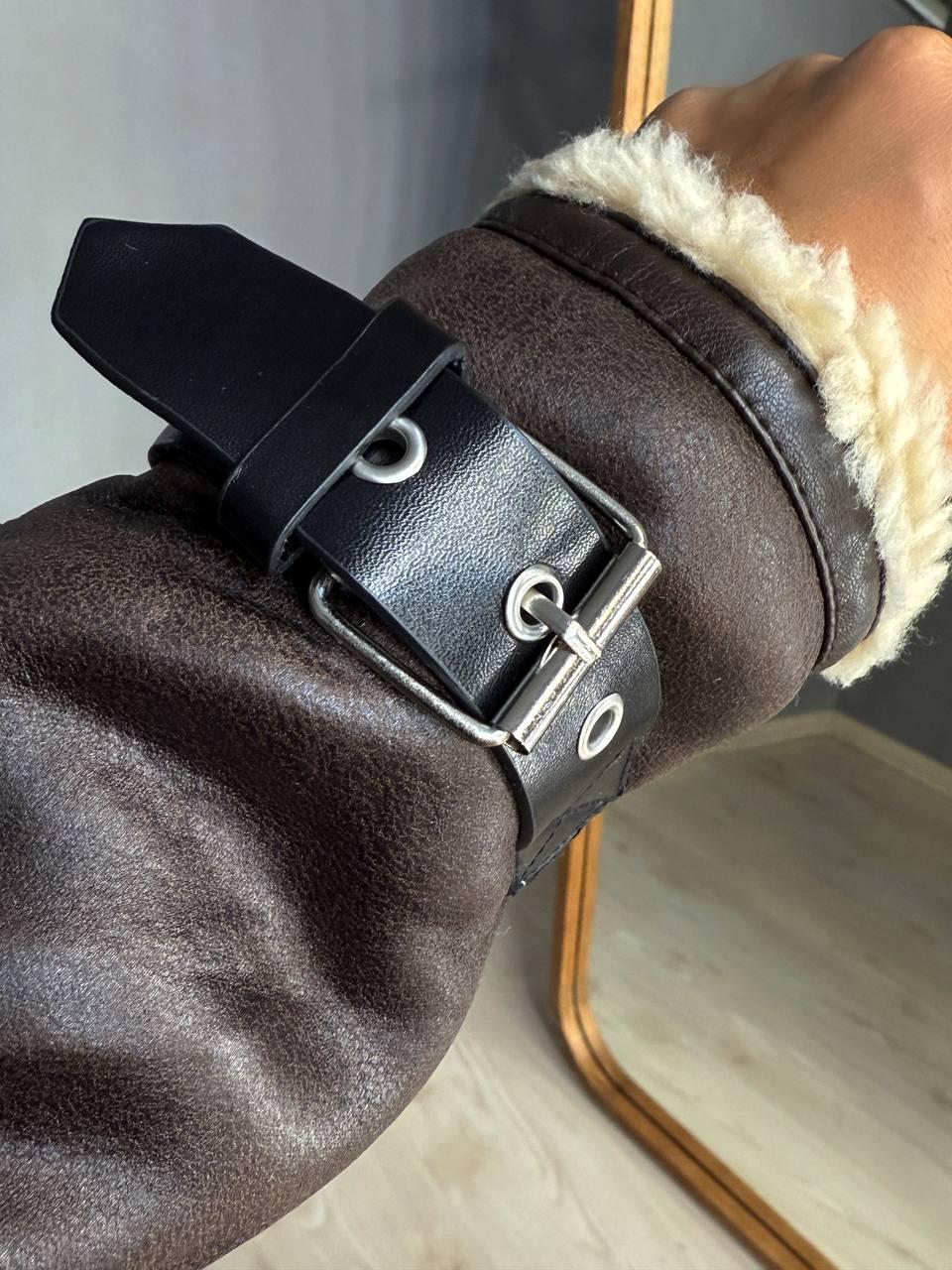 Дублянка женская Aftf Basic 2418 короткая косуха с бежевым мехом L Коричневый (4925) - фото 8 Дублянка женская Aftf Basic 2418 короткая косуха с бежевым мехом L Коричневый (4925) - фото 8