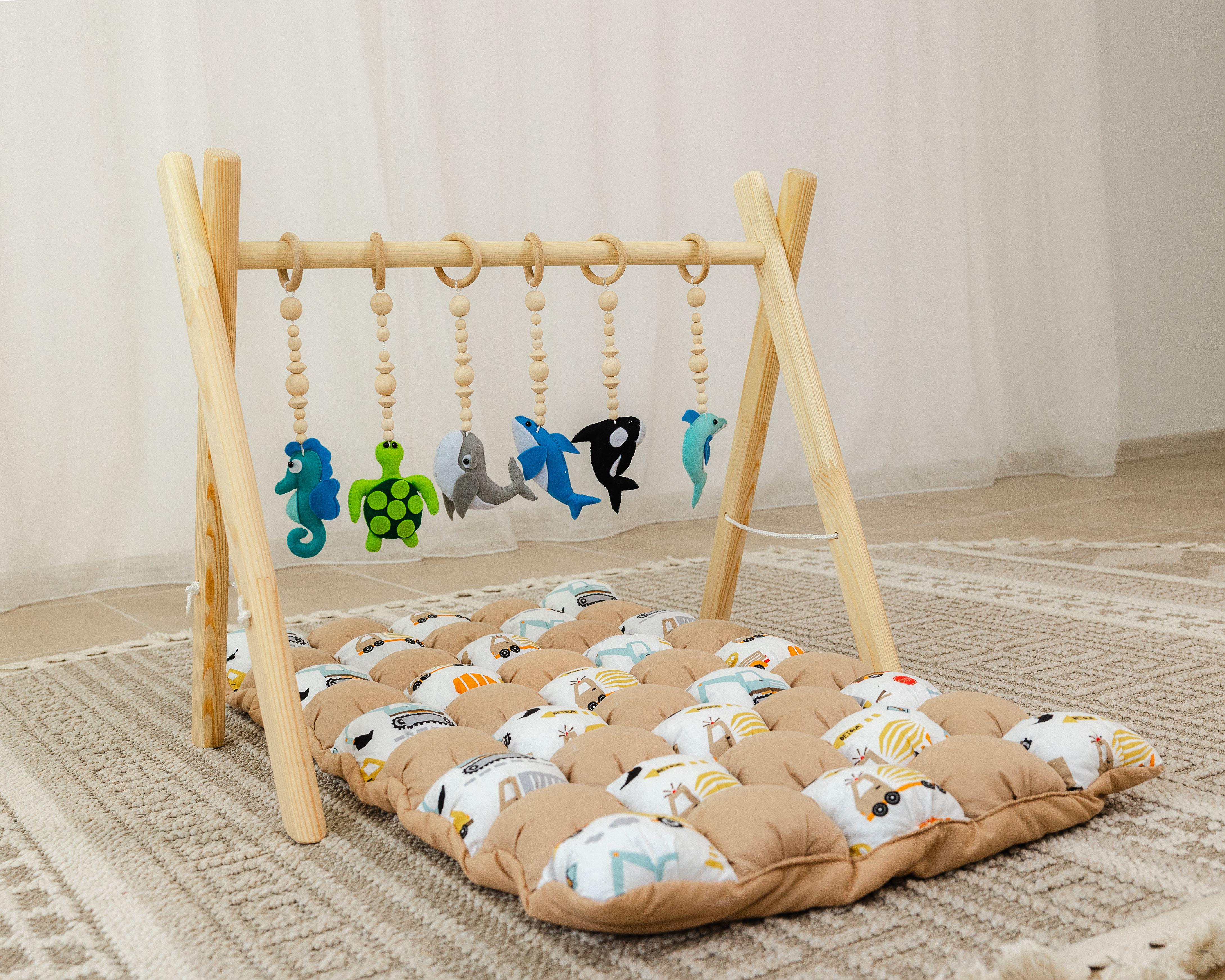 Мобиль детский напольный Подводный мир с матрасом Машинки (0002313)