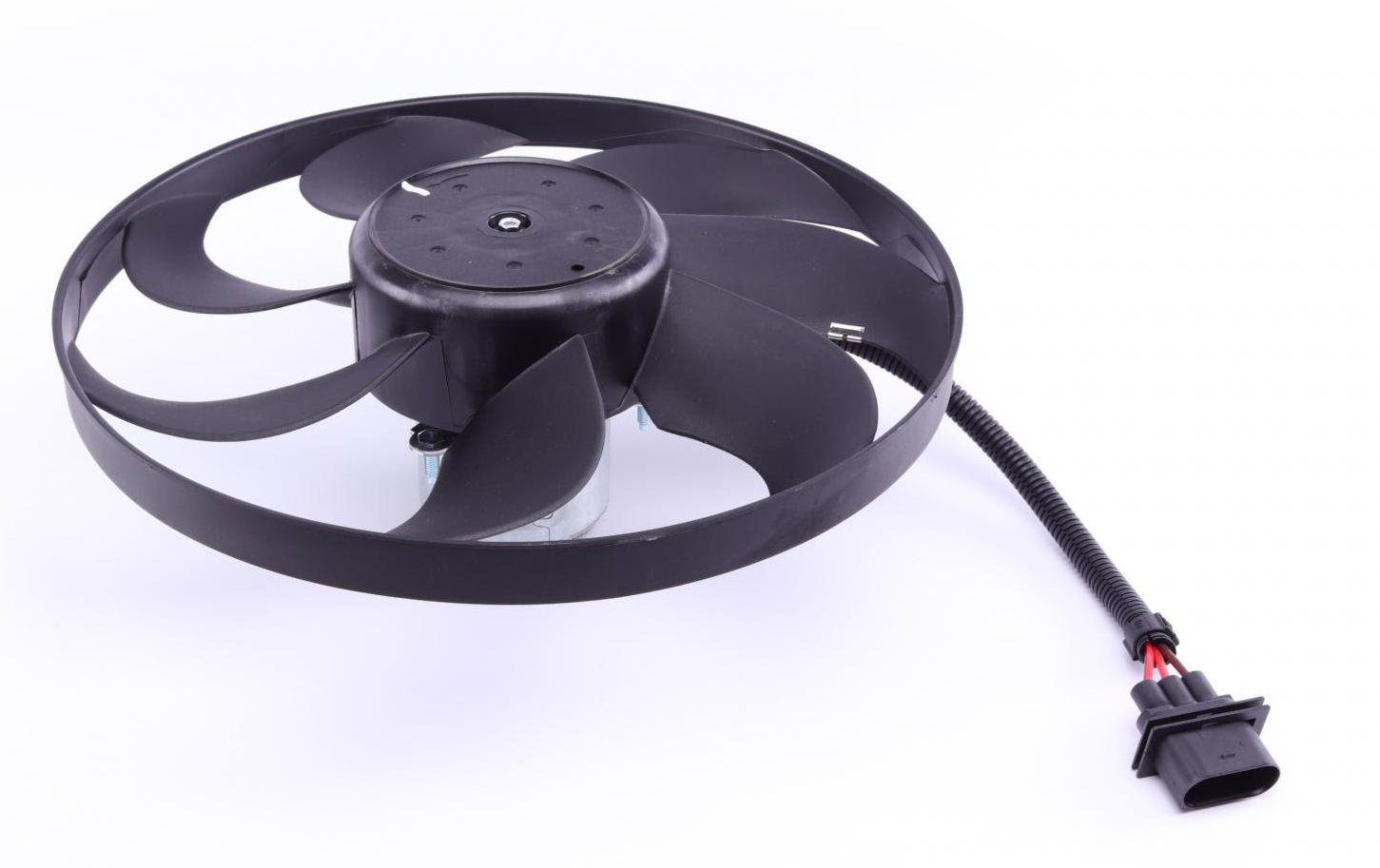 Вентилятор охлаждения двигателя VW Bora/Golf IV 1,6-2,0/1,9TDI 97-06 (47386)