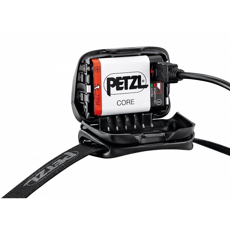 Налобний ліхтар Petzl Tactikka Core Чорний + акумулятор Petzl Core - фото 3 Налобний ліхтар Petzl Tactikka Core Чорний + акумулятор Petzl Core - фото 3