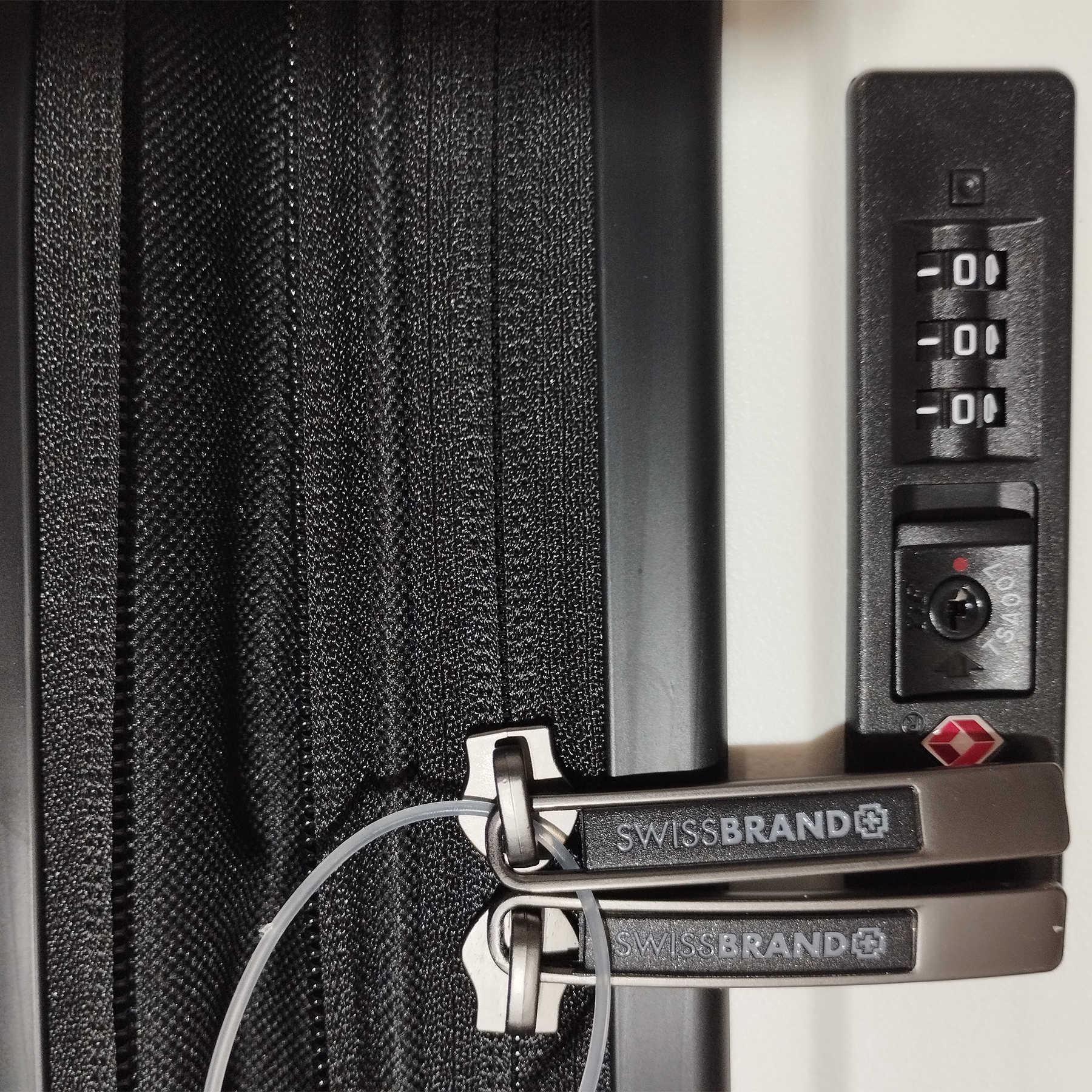 Валіза Swissbrand Malden L White (SWB_LHMAL889L) - фото 8 Валіза Swissbrand Malden L White (SWB_LHMAL889L) - фото 8