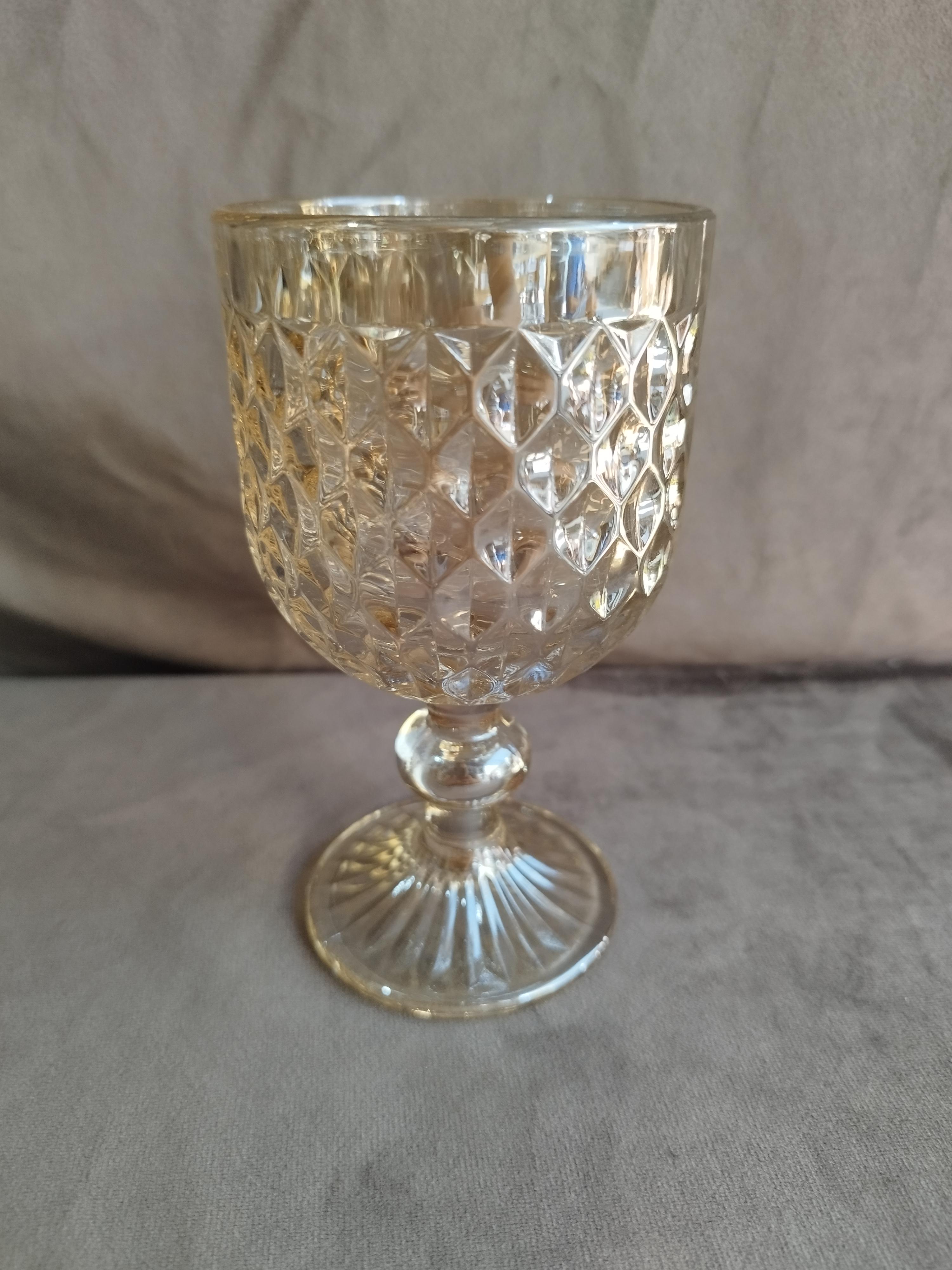 Набор бокалов для вина YIWU стеклянных 240 мл 6 шт. Светло-золотистый (HP-19-29-2)