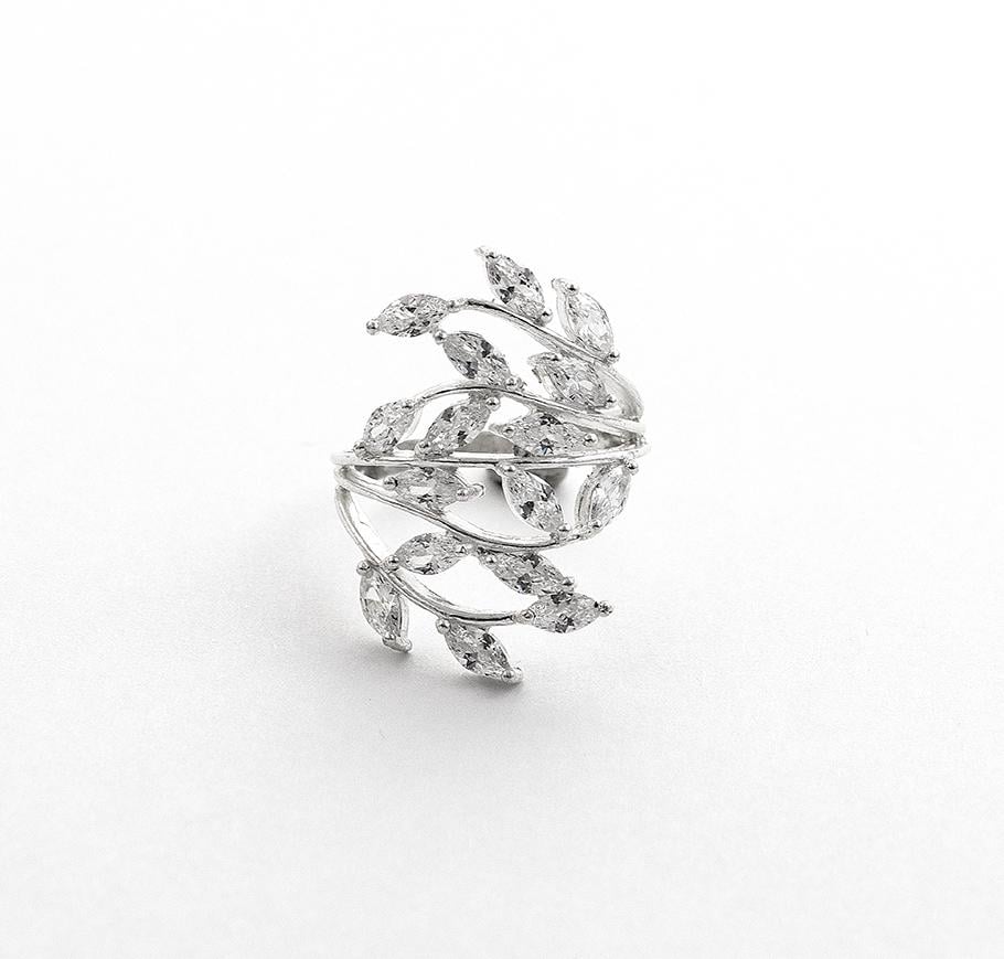 Кольцо серебряное Maxi Silver 7917 SE Лепестки р. 20,5 (8791788)