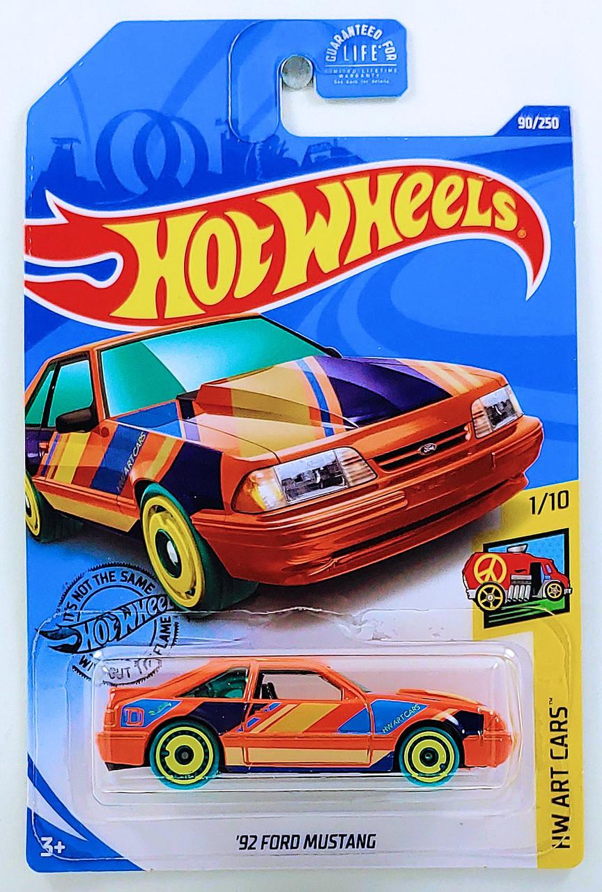 Игрушечная машинка Hot Wheels 92 Ford Mustang 2020 Art Cars №090 (GHC13)
