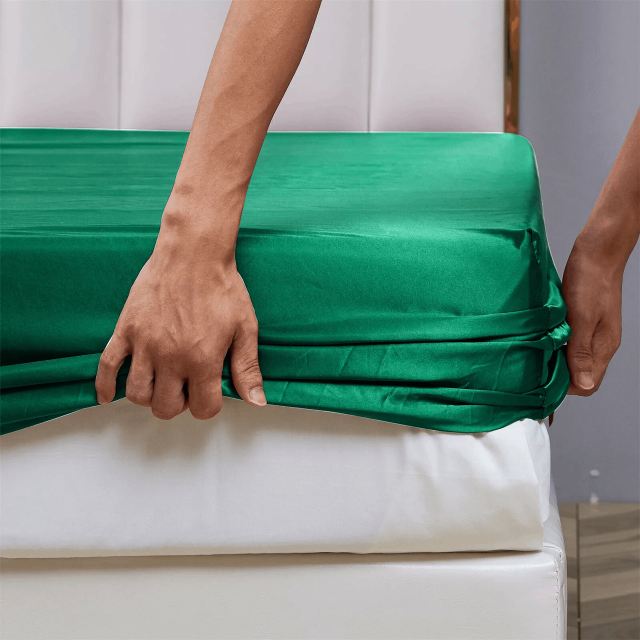 Комплект постільної білизни Moka Textile євро-гігант 220х240 см 4 наволочки 50х70 см/70х70 см Темно-зелений (2392429464) - фото 2