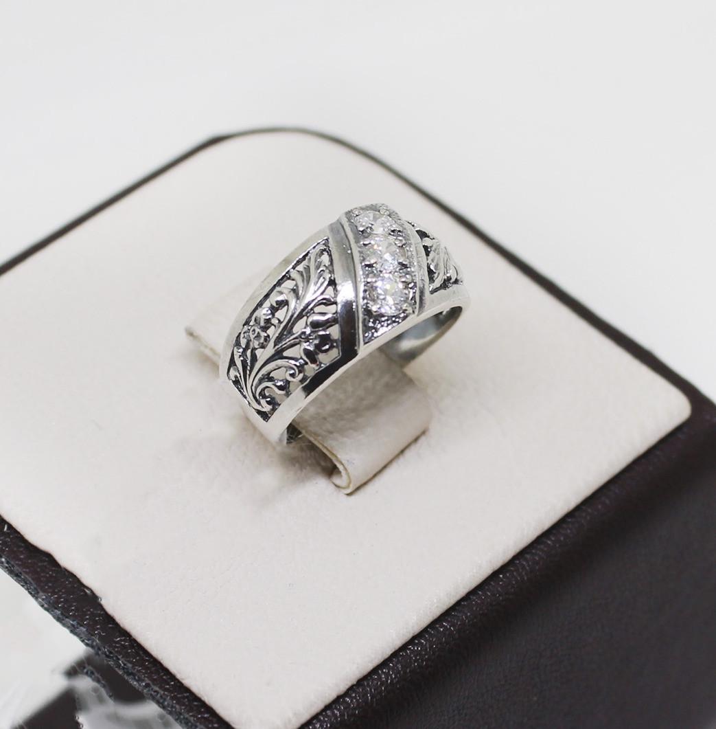 Кольцо серебряное с кубическим цирконием р. 18,5 3,67 г (1599326990) Кольцо серебряное с кубическим цирконием р. 18,5 3,67 г (1599326990)