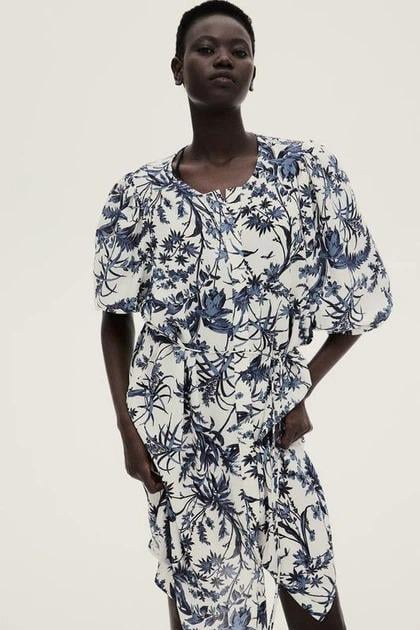 Платье H&M 1272227 Цветы XS Бело-синий