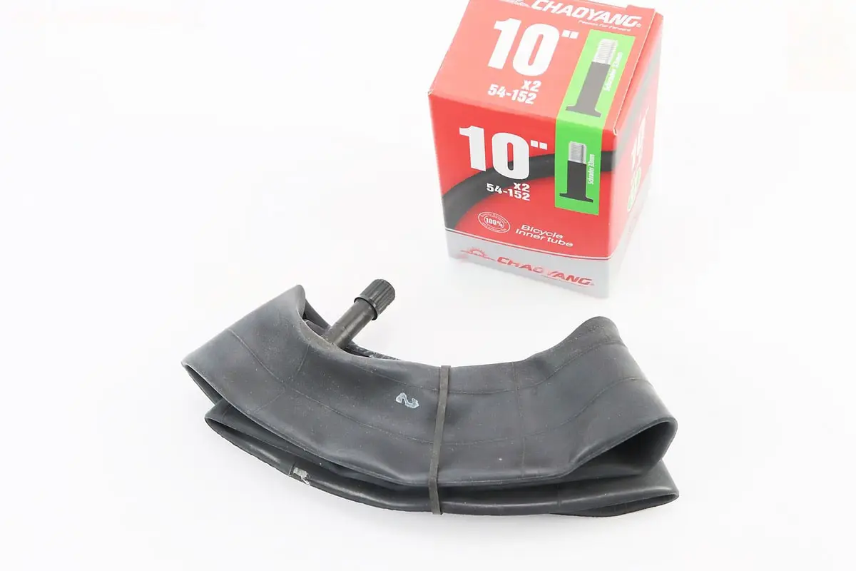 Велогума ChaoYang 10"х2" AV35 мм прямой ниппель (401363)