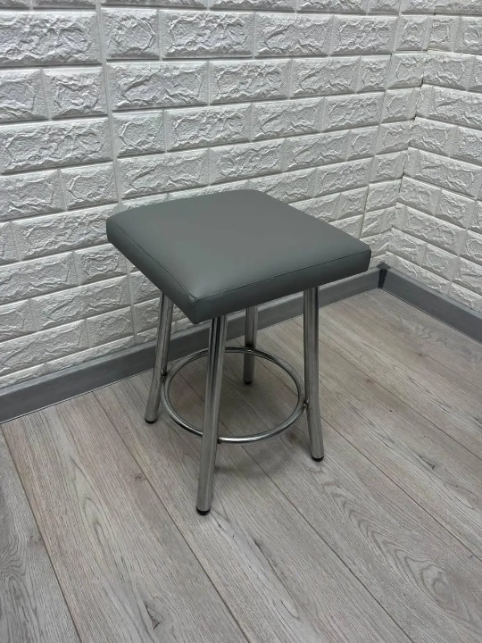 Табурет кухонний Tutty+ 30х30х45 см Сірий/Хром (28374580)