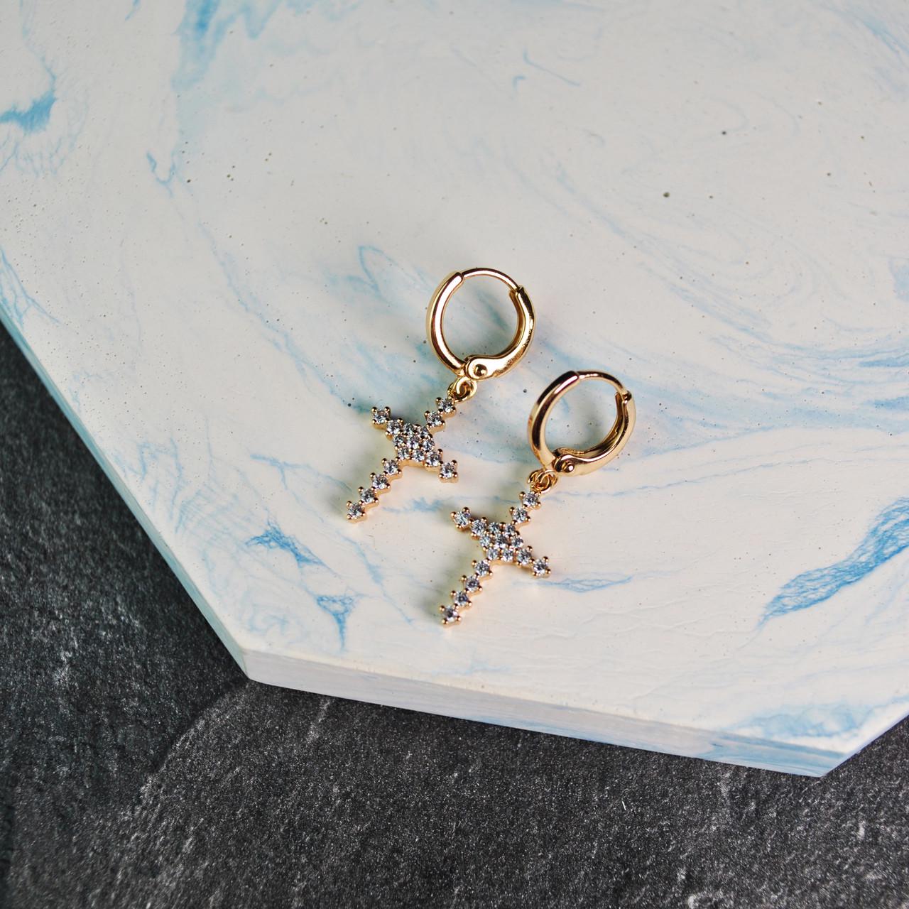 Сережки кільця хрестики з фіанітами медична сталь позолота (x084-2) Сережки кільця хрестики з фіанітами медична сталь позолота (x084-2)