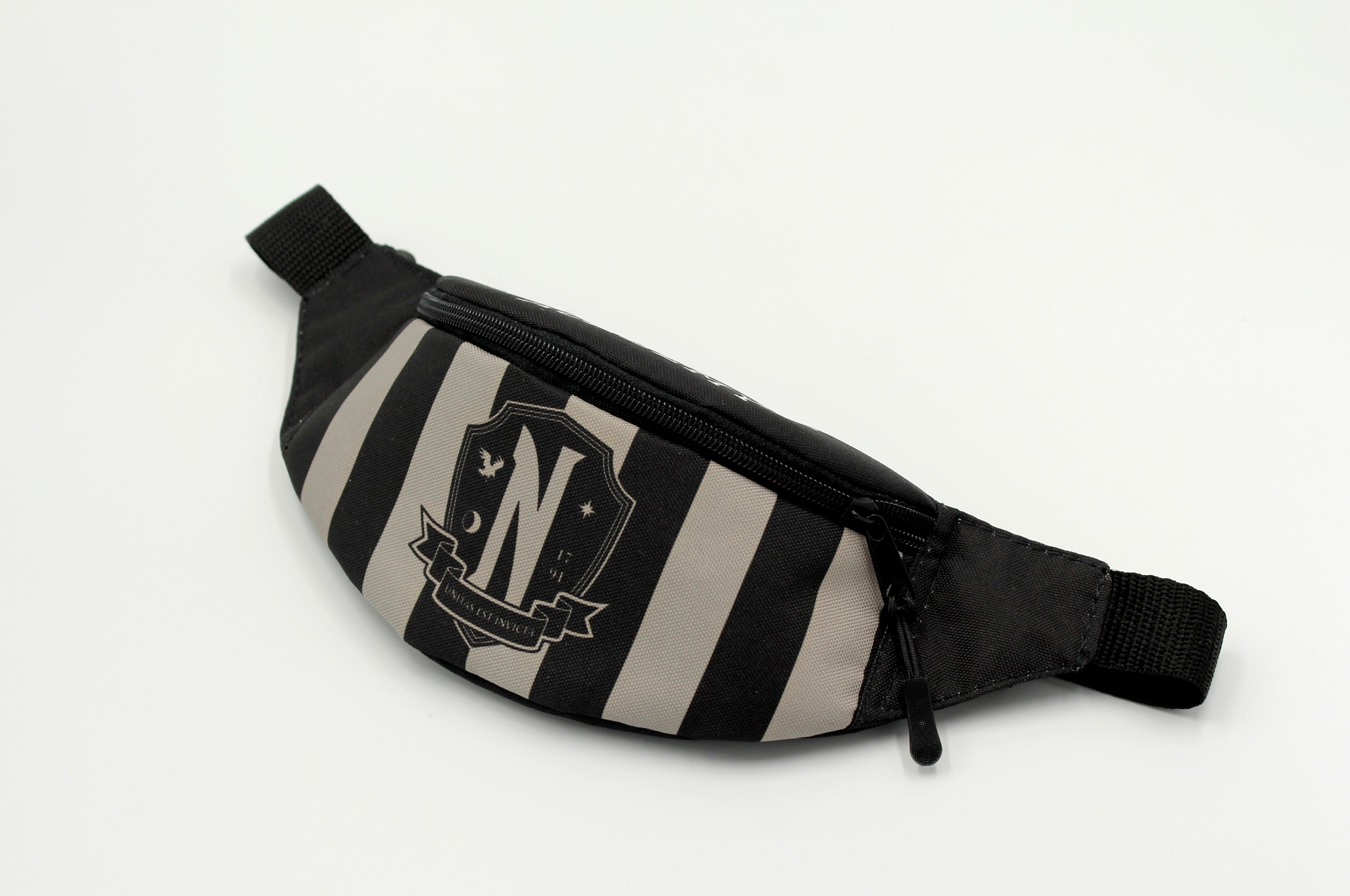 Бананка дитяча з регулюючим ремінцем 4-8 років Nevermore Academy Чорно-сірий (Д-028) - фото 3 Бананка дитяча з регулюючим ремінцем 4-8 років Nevermore Academy Чорно-сірий (Д-028) - фото 3